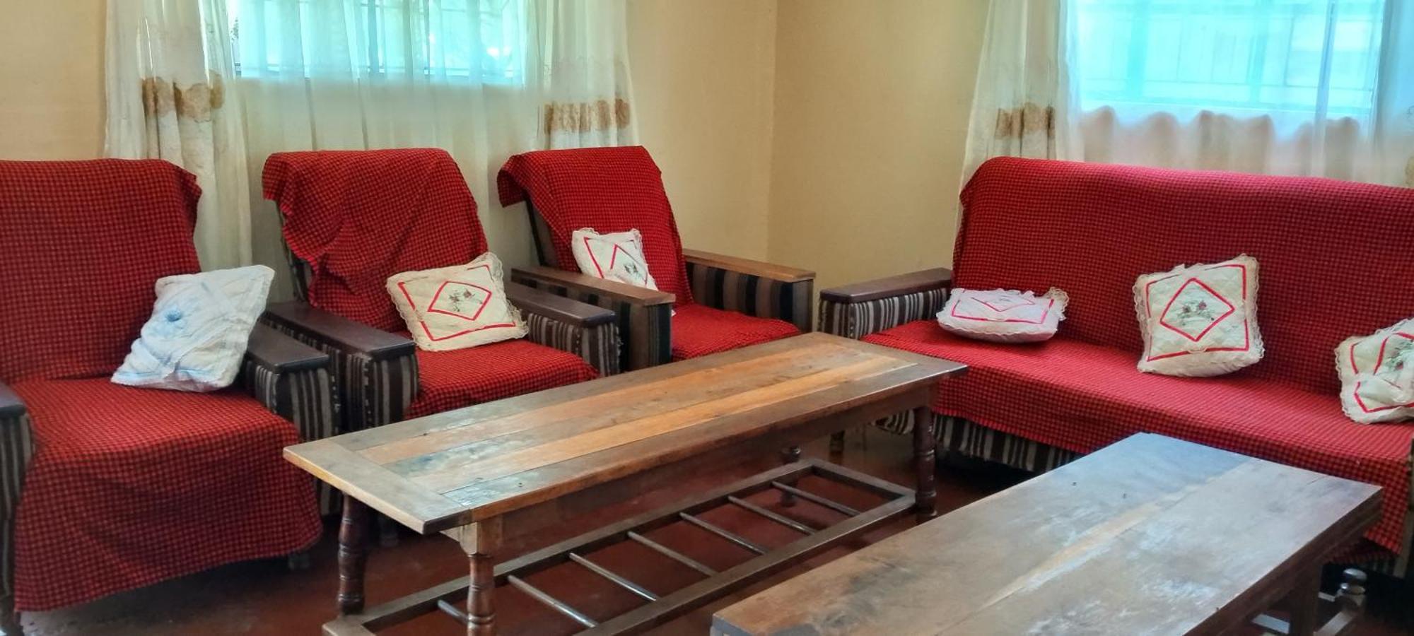 Greenfield Homestay -Full Board Oloitokitok Extérieur photo