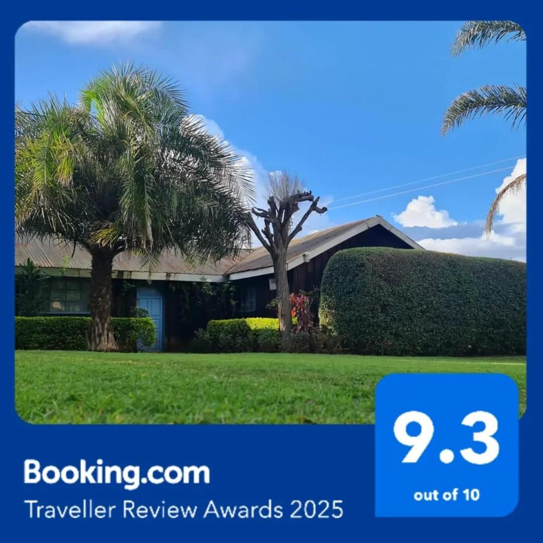 Greenfield Homestay -Full Board Oloitokitok Extérieur photo